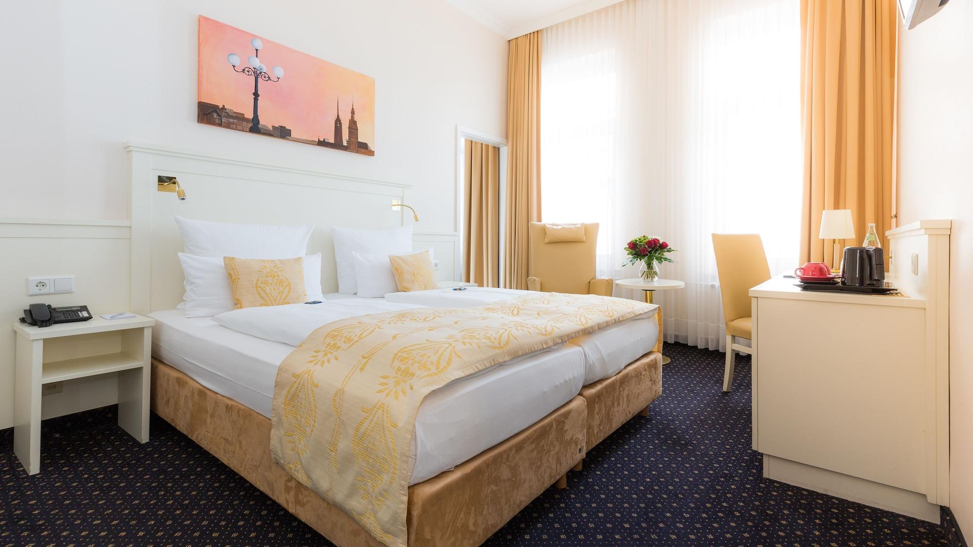 Hotel Fuerst Bismarck Хамбург Екстериор снимка