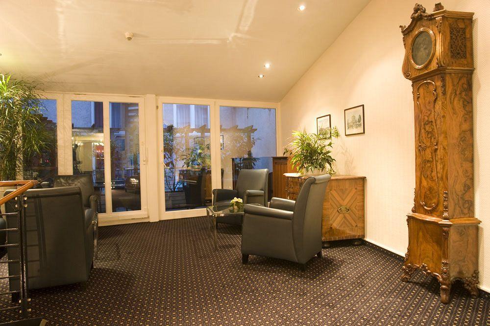 Hotel Fuerst Bismarck Хамбург Екстериор снимка